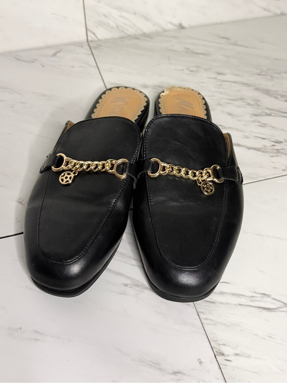 3/$50 Macnmeuu Black Gold Chain Star Charm Slip On Loafer Mules Womens 9